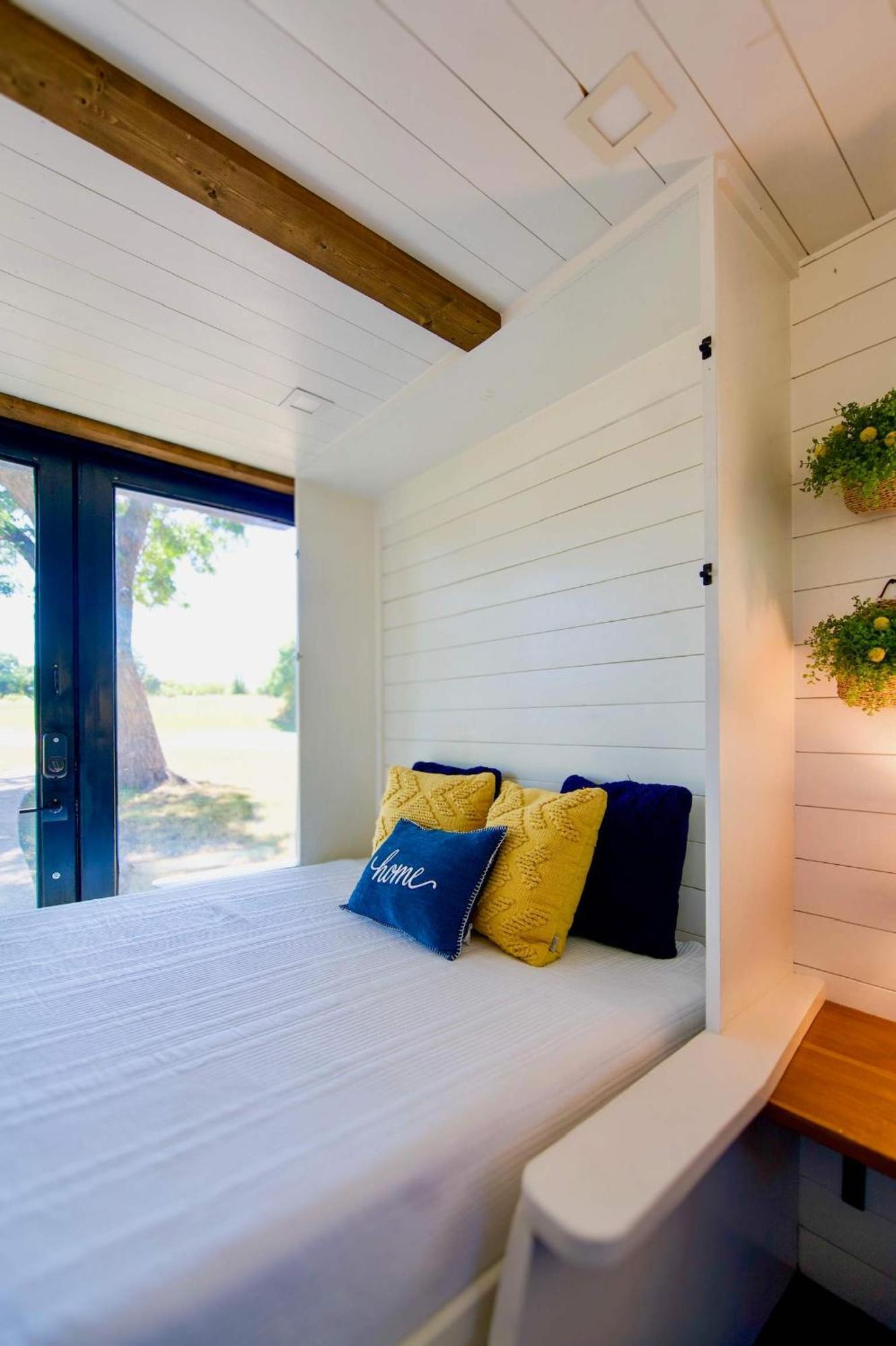 Elegant Container Tiny House Yellow & Blue Waco Eksteriør billede